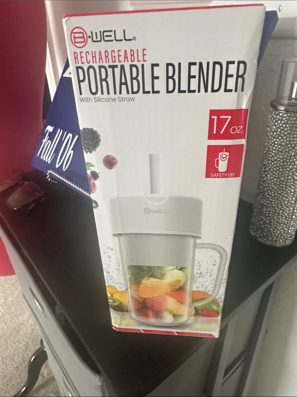 Rechargeable Portable Blender — White - Picture 1 of 5